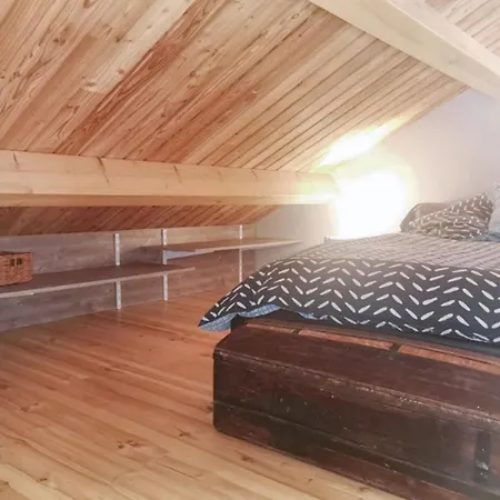 Maison Charmante Avec Vue Sur Montagne Pres D'yssingeaux